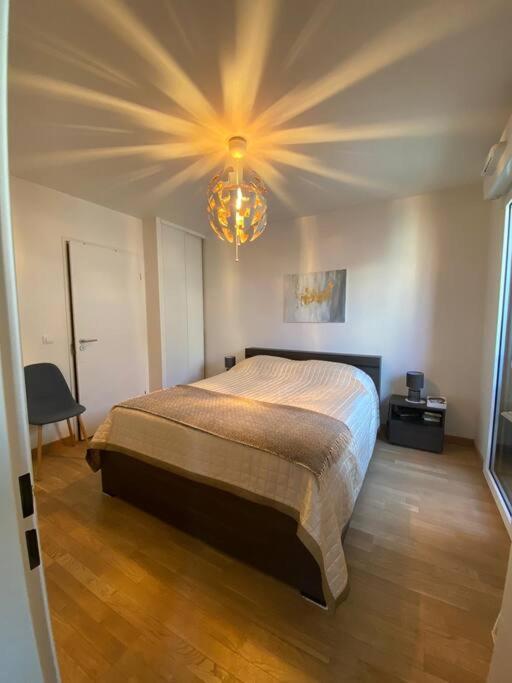 Cosy With Balcony Eiffel Tower View Appartement