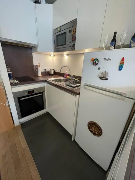 Cosy With Balcony Eiffel Tower View * Issy-les-Moulineaux