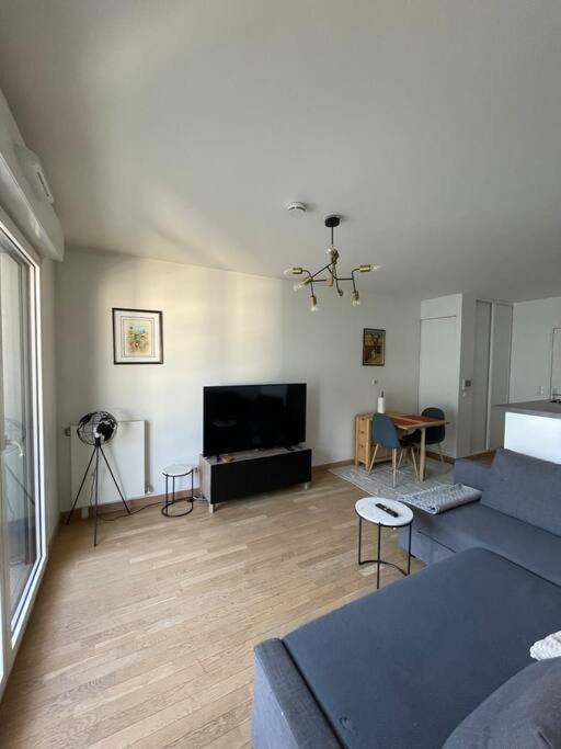 Cosy With Balcony Eiffel Tower View Appartement Issy-les-Moulineaux